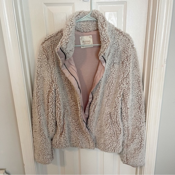 Altar’d State Full Zip Sherpa Jacket - Picture 1 of 5